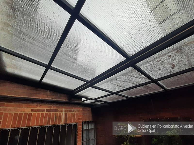 cubierta-en-policarbonato-alveolar
